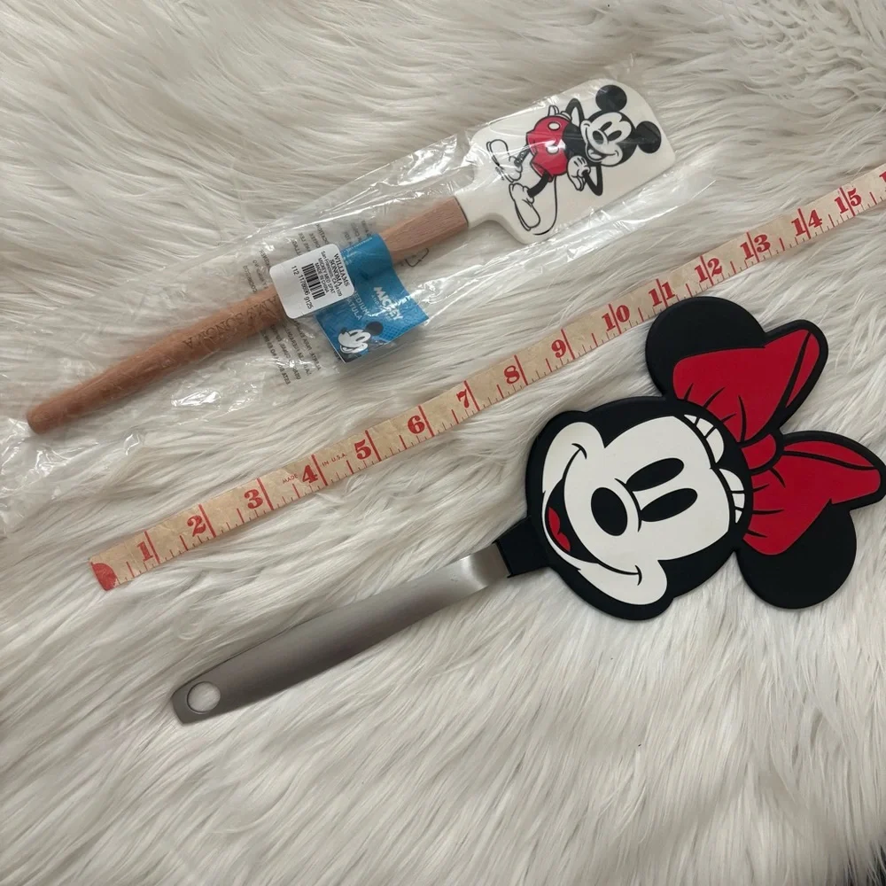Williams Sonoma x Disney Mickey Spatula NWT and Minnie Flex Spatula NWOT